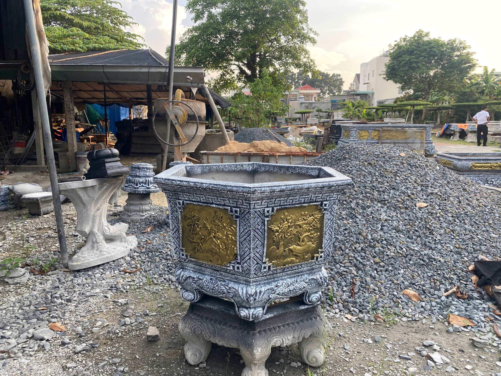 chậu trồng cây cảnh