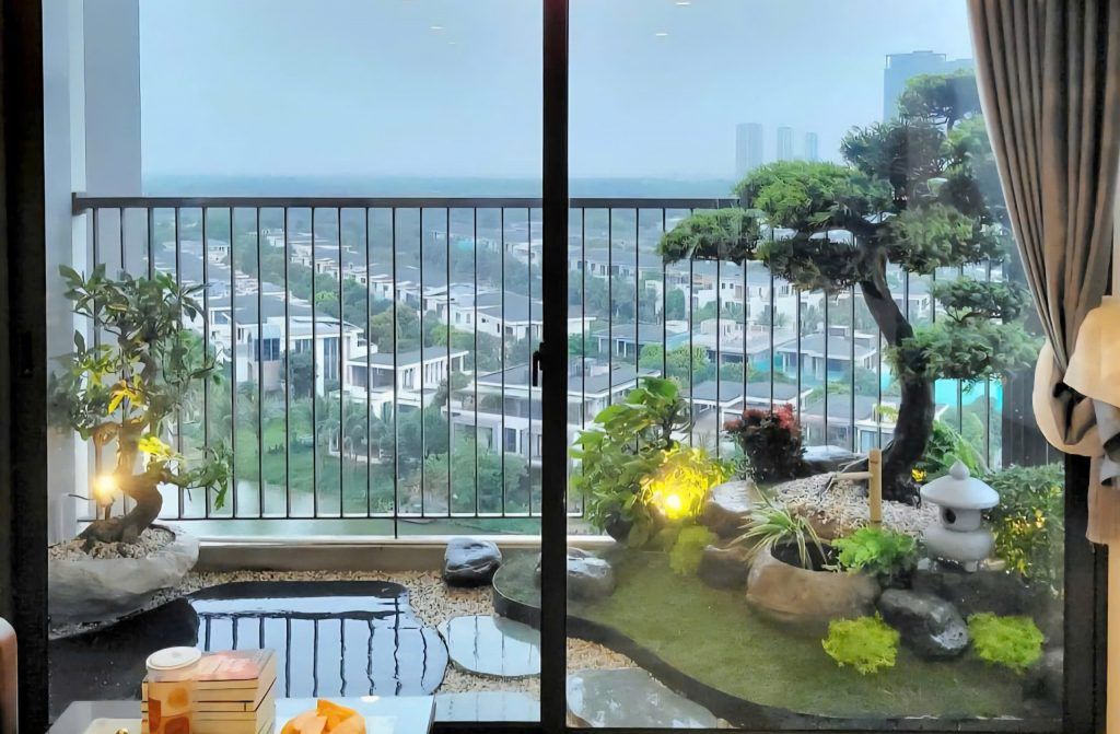 thiết kế sân vườn ban công